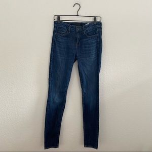 VINCE. Women's Size 27 Dark Blue Denim Skinny Jean